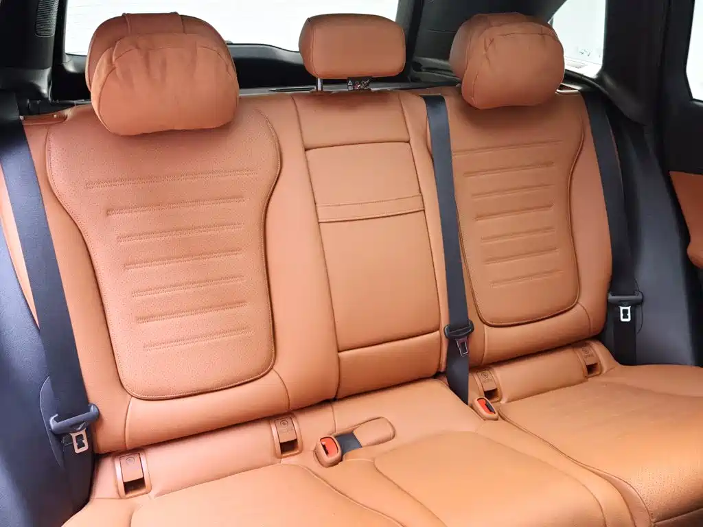Mercedes-Benz GLC — миниатюра 23