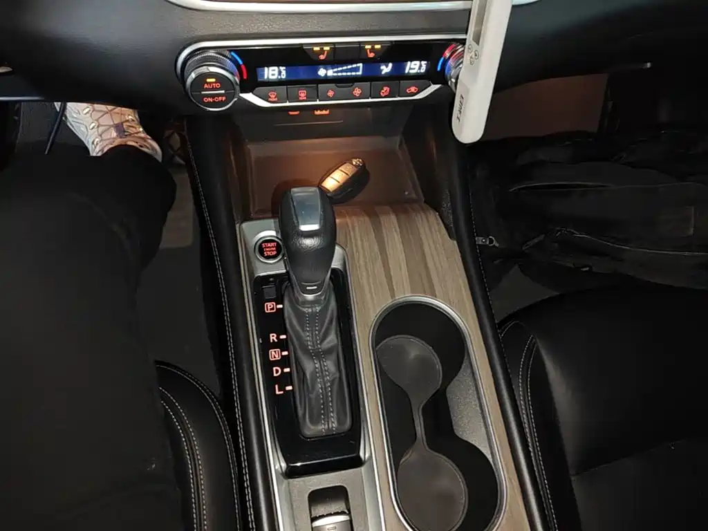Nissan Teana — миниатюра 14