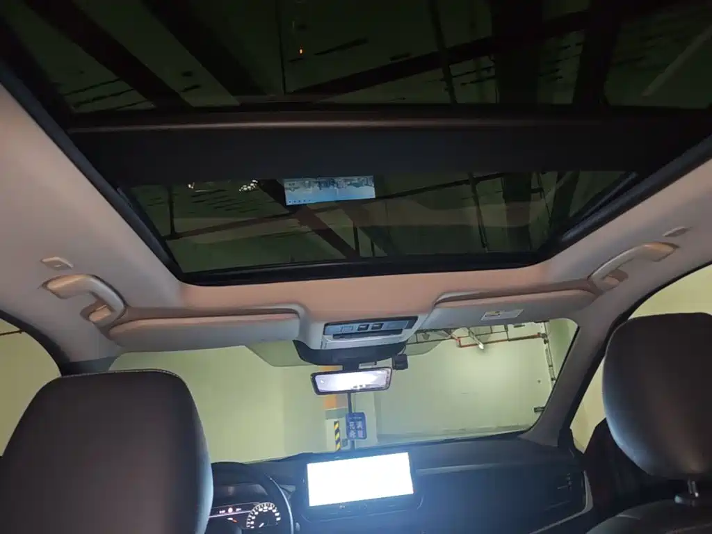 Nissan X-Trail — миниатюра 18