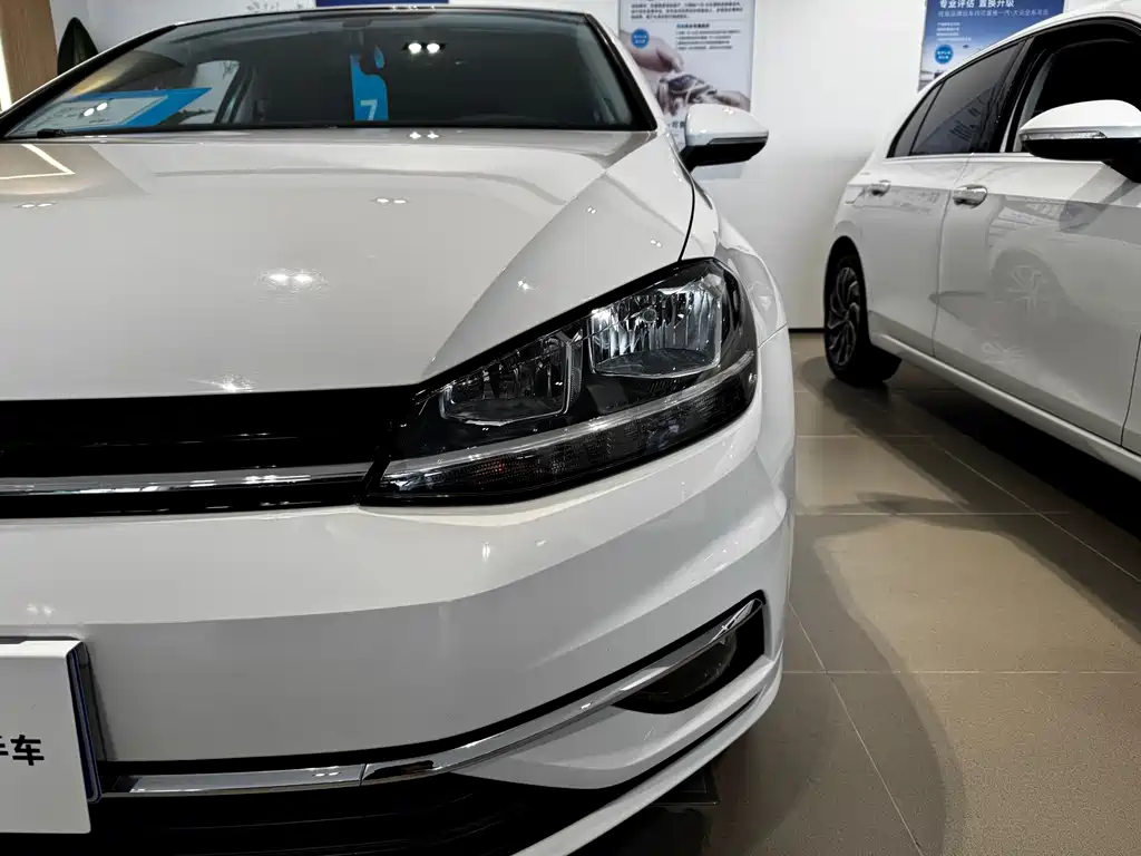 Volkswagen Golf — миниатюра 17