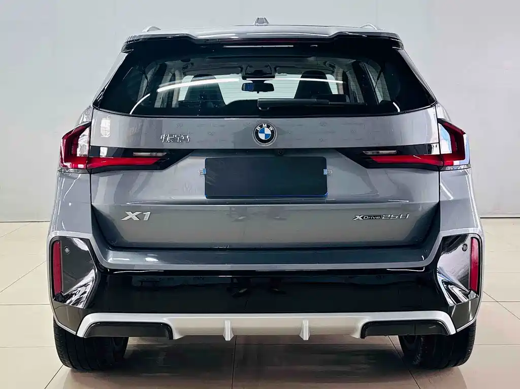 BMW X1 — миниатюра 7