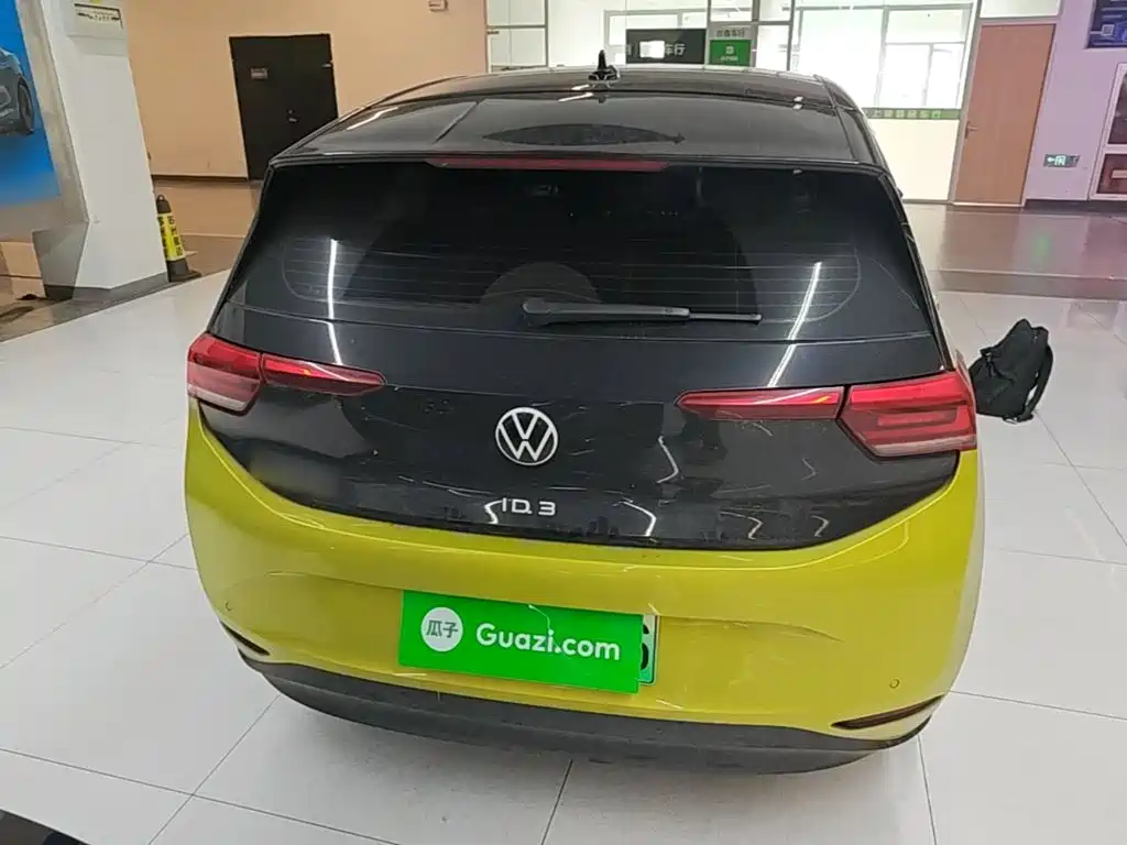 Volkswagen ID.3 — миниатюра 6