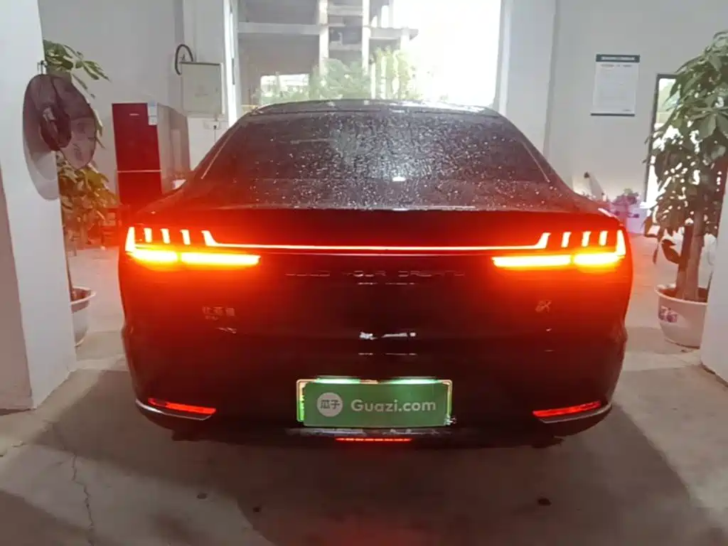BYD Han — миниатюра 4