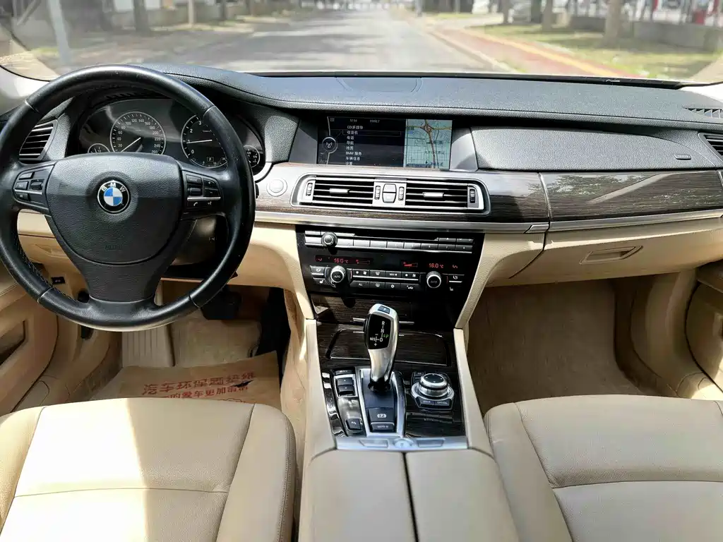 BMW 7 Series 7 2011 730Li Elegant