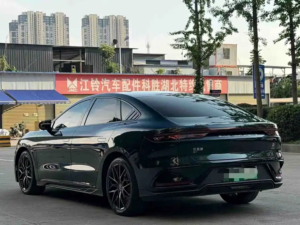 BYD Han — миниатюра 7