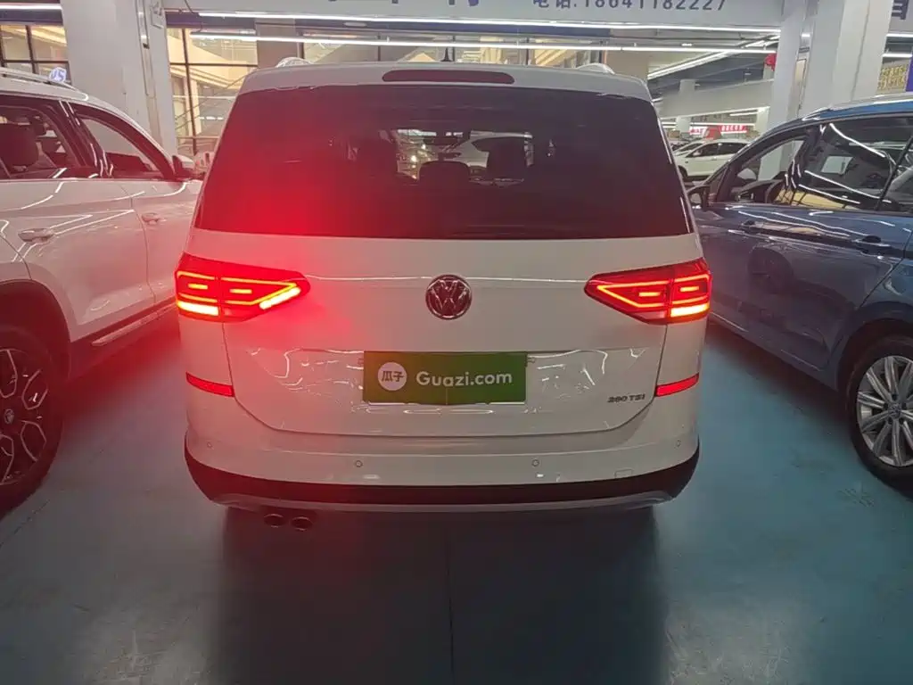 Volkswagen Touran — миниатюра 6