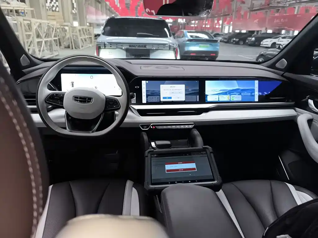 Geely Monjaro L 2021 2.0TD AT Flagship