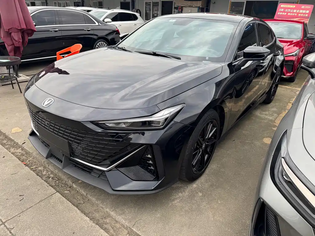 Changan UNI-V 2022