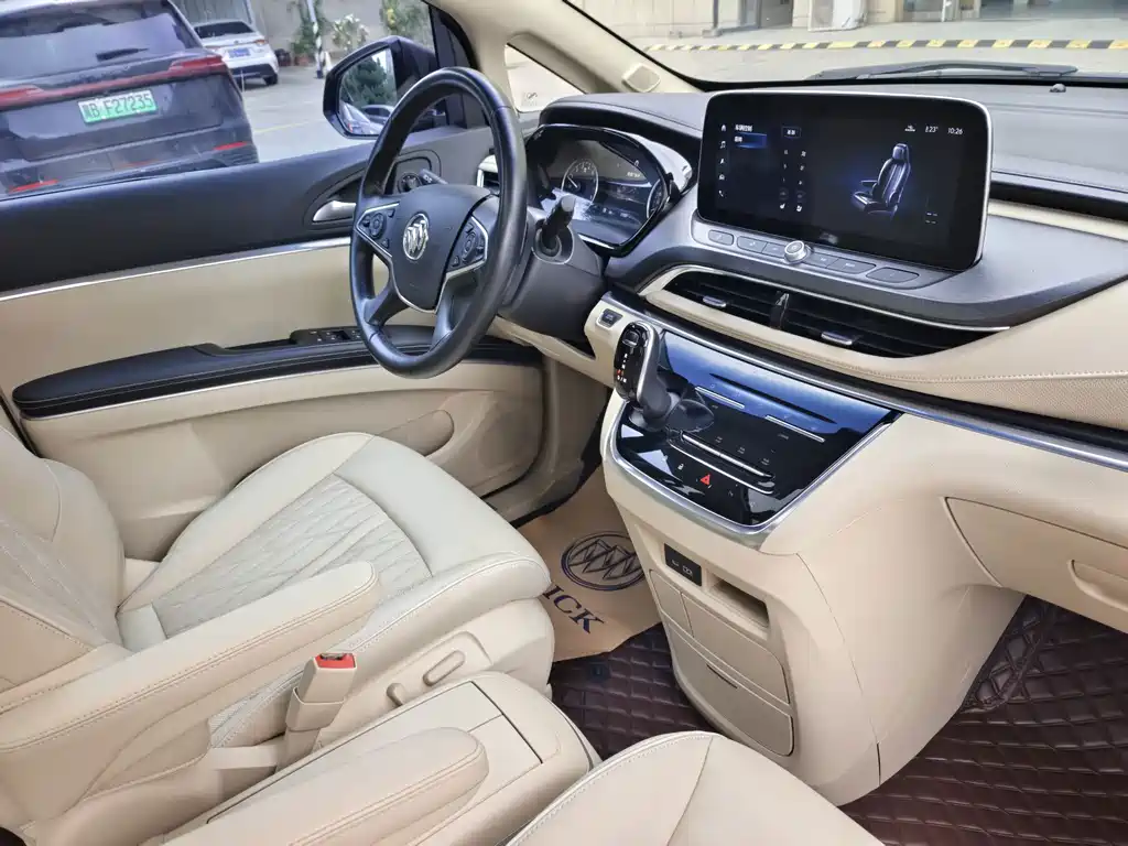 Buick GL8 — миниатюра 18