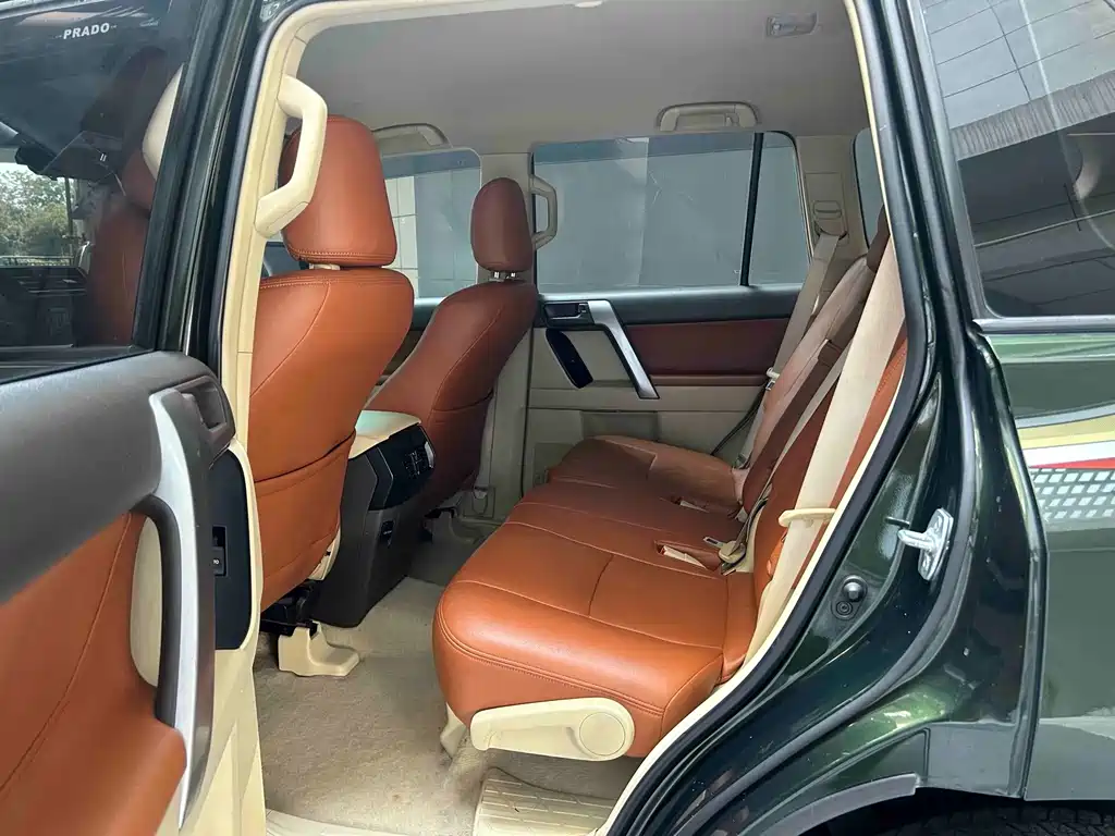 Toyota Prado (Import) — миниатюра 5