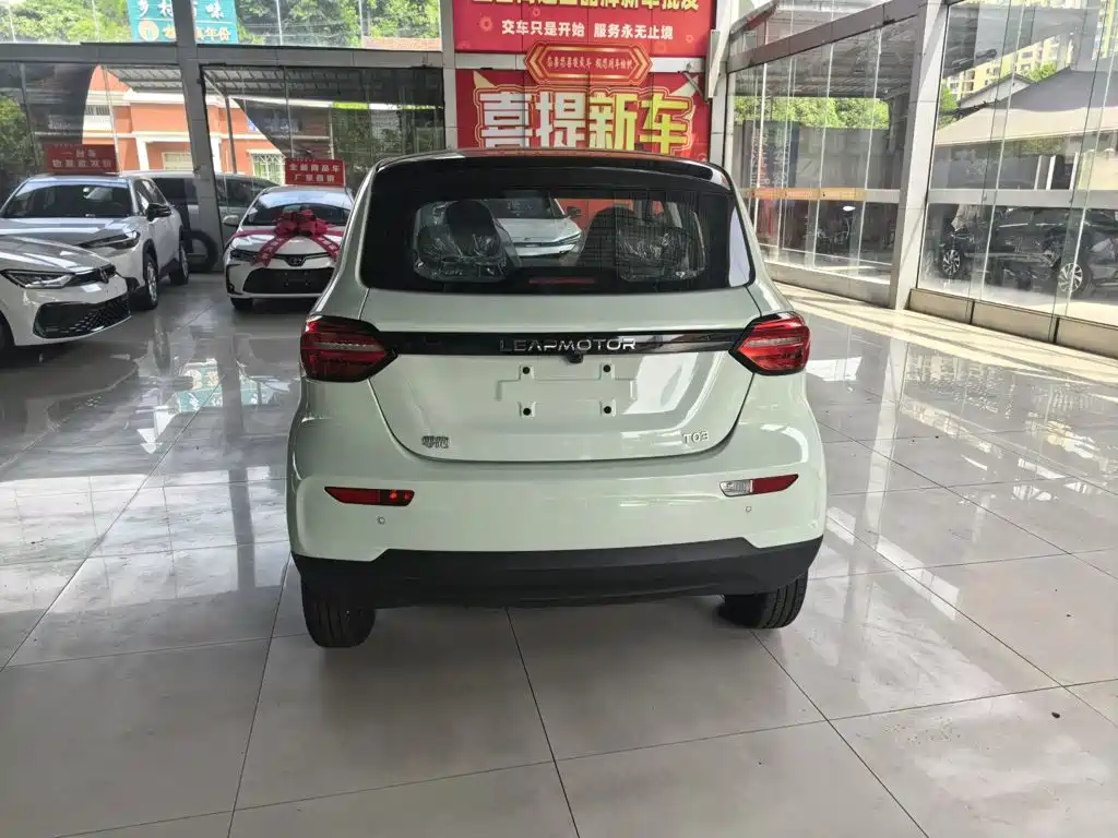 Leapmotor Leapmotor T03 — миниатюра 8
