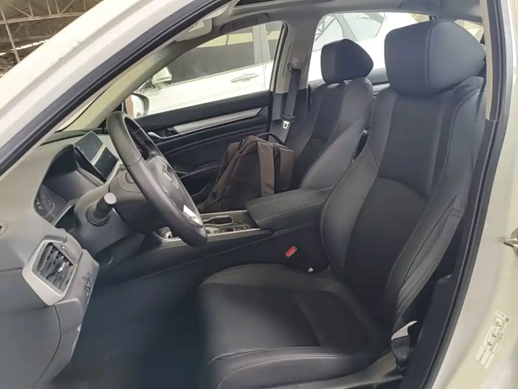 Honda Accord — миниатюра 20