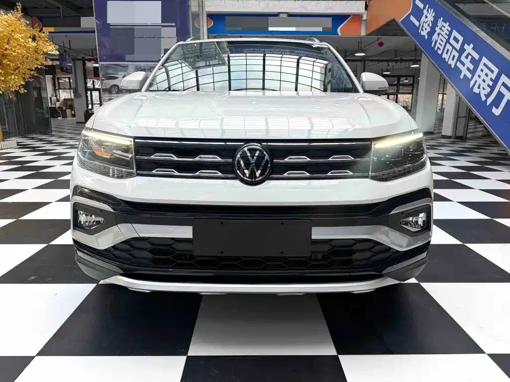 Volkswagen T-Cross — миниатюра 2