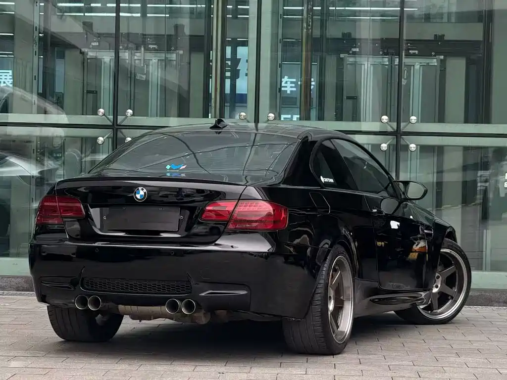 BMW M3 — миниатюра 9