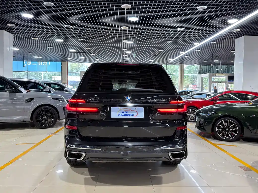 BMW X7 — миниатюра 18