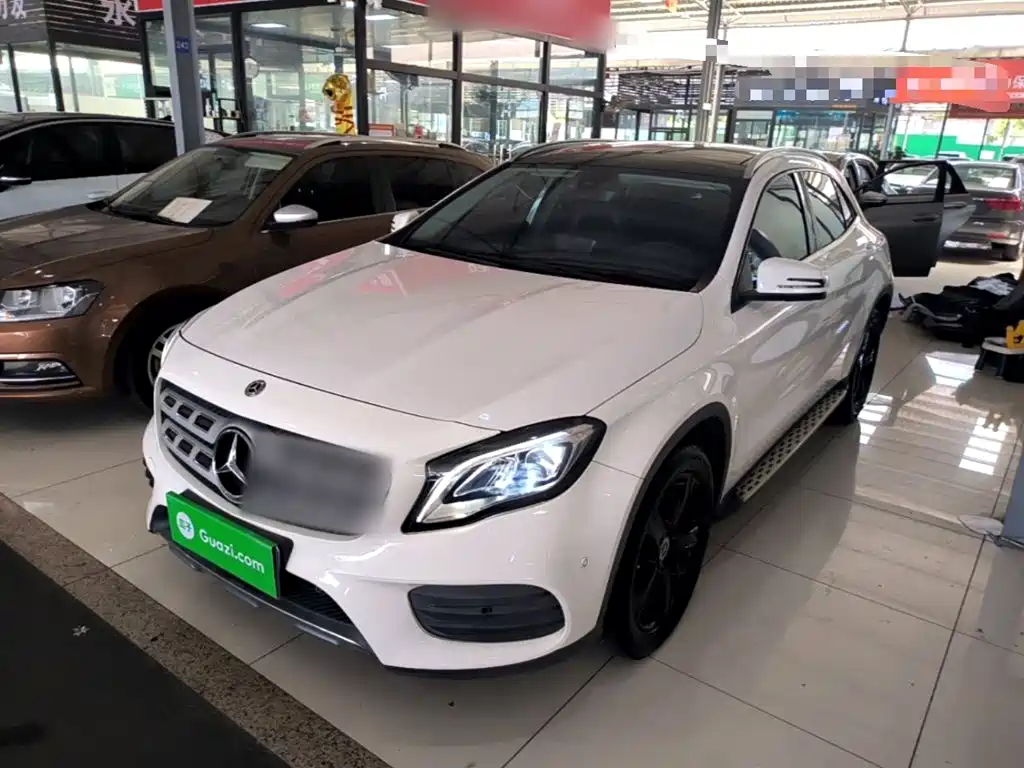 Mercedes-Benz GLA — миниатюра 2