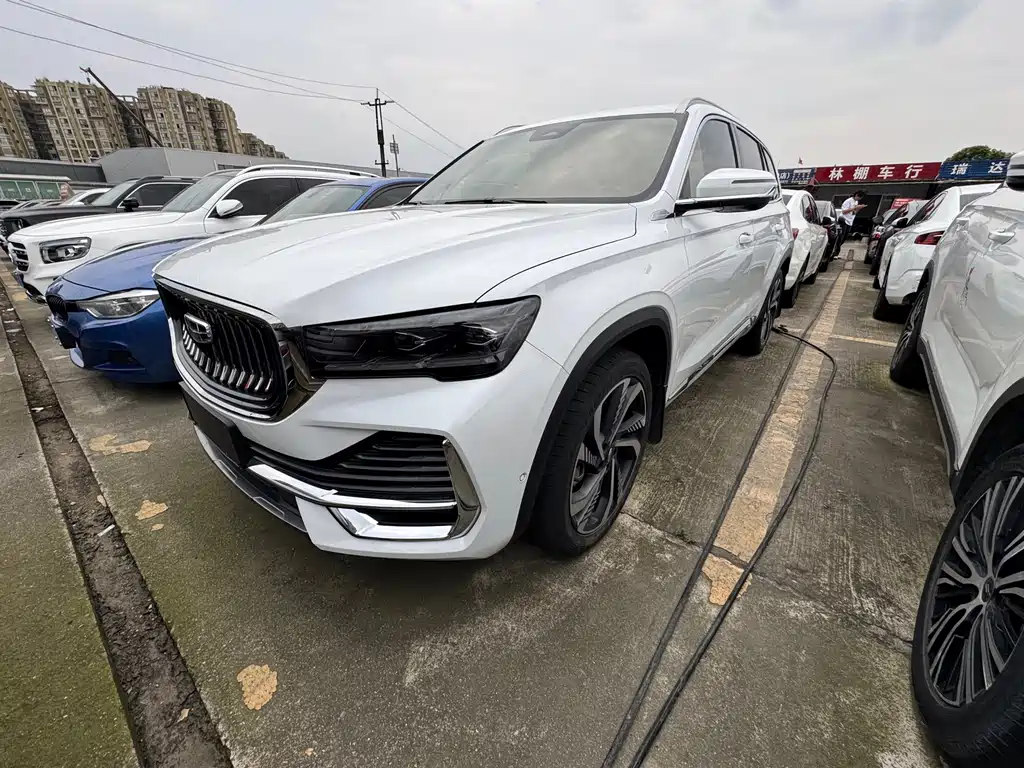 Geely Xingyue L 2023