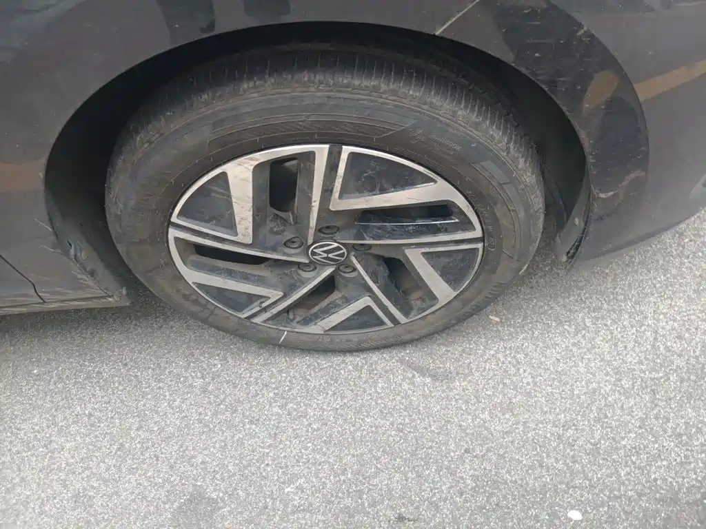 Volkswagen Sagitar — миниатюра 8