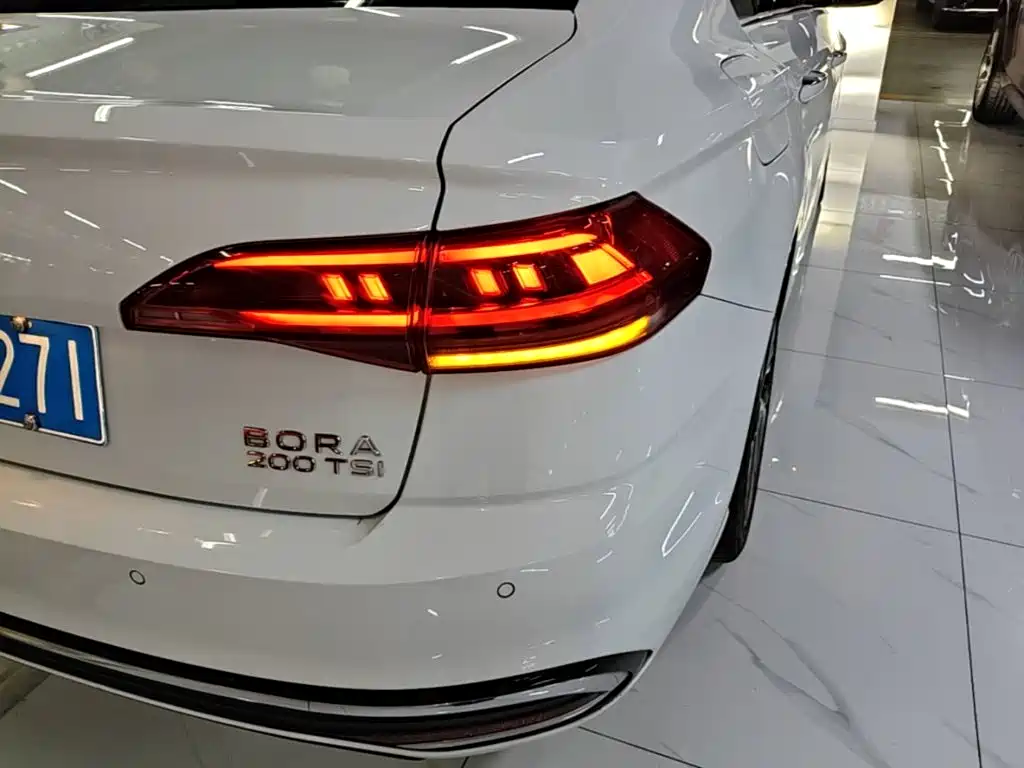 Volkswagen Bora — миниатюра 8