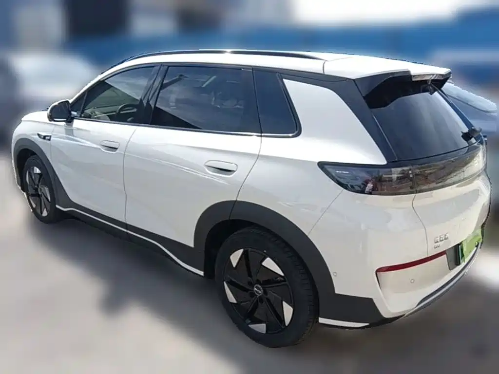 BYD Sealion 05 EV — миниатюра 7