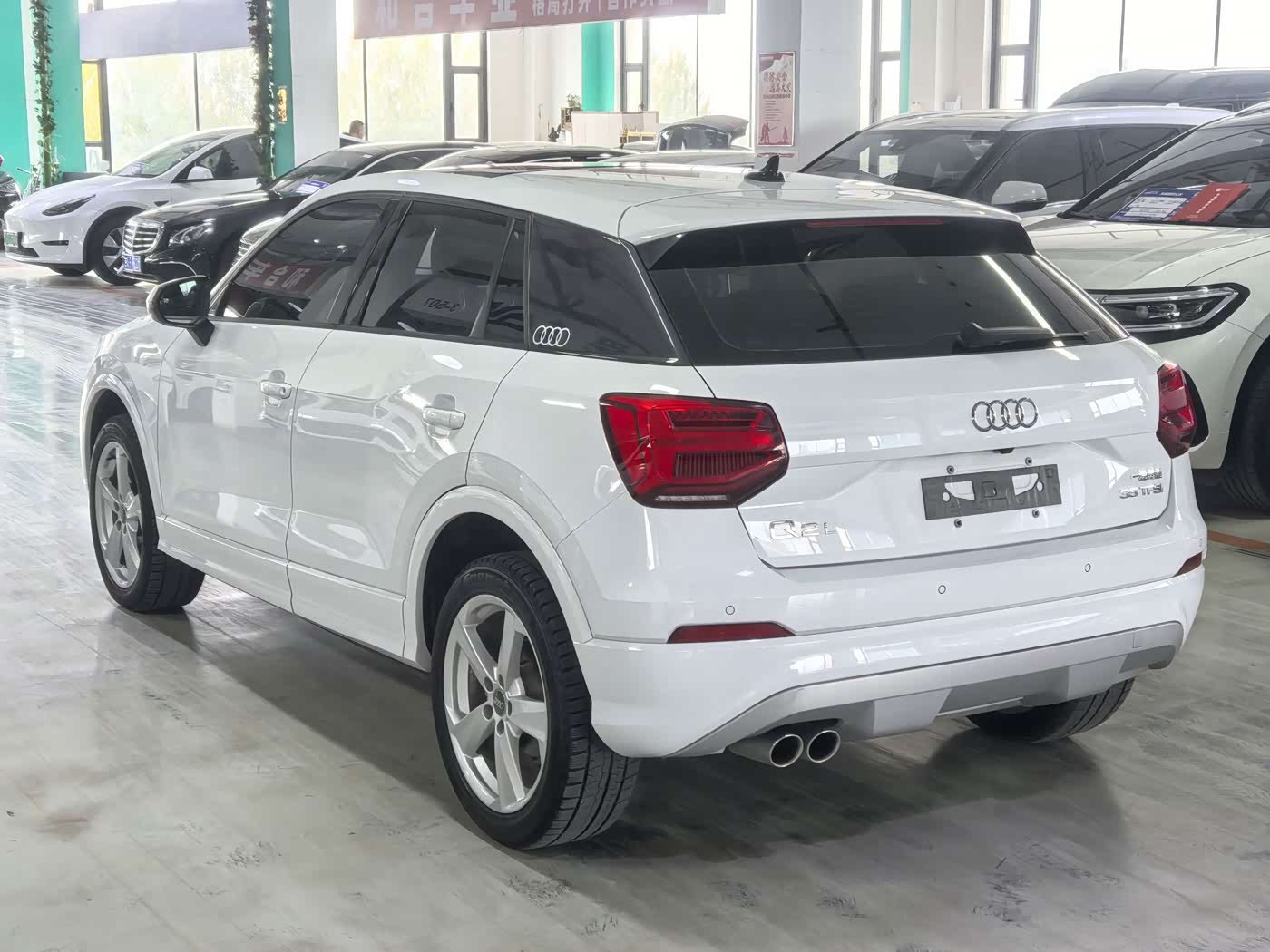 Audi Q2L 1.4 л 2021 г. Белый, пробег 28500 км