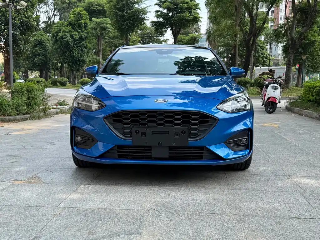 Ford Focus — миниатюра 2