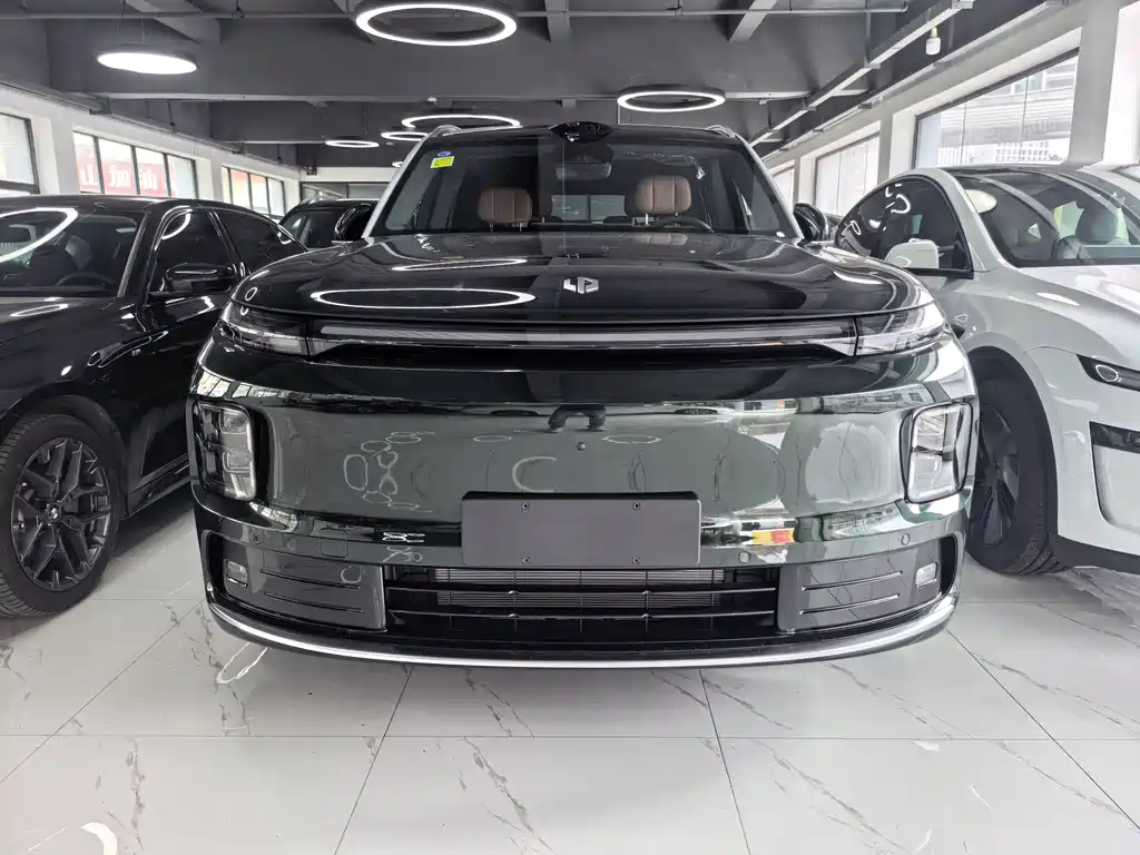 Leapmotor D19 2026 500 мест