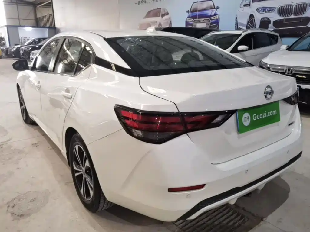 Nissan Sylphy — миниатюра 5