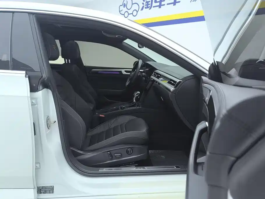 Volkswagen CC — миниатюра 8