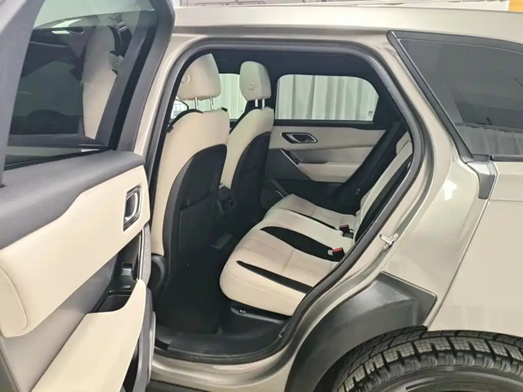 Land Rover Velar — миниатюра 8