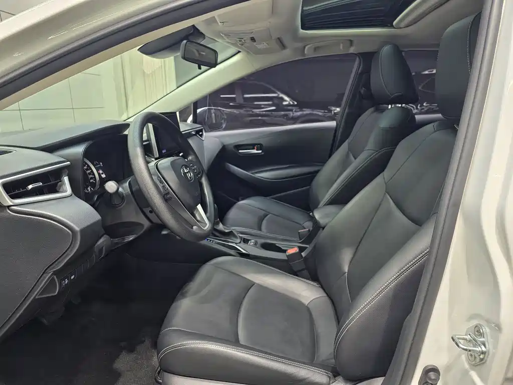 Toyota Corolla — миниатюра 11
