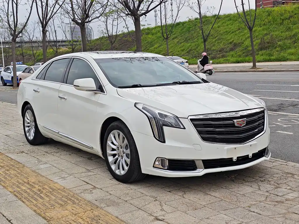 Cadillac XTS 2018 28T Elite