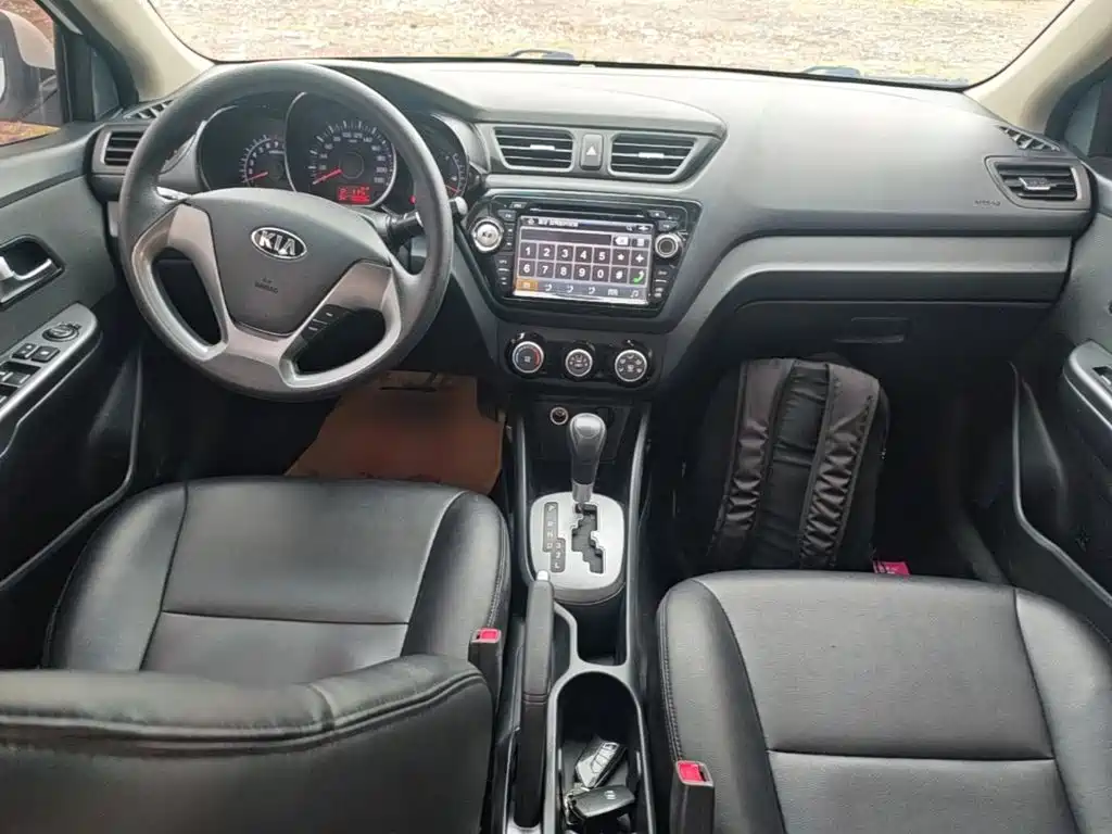 Kia K2 — миниатюра 10