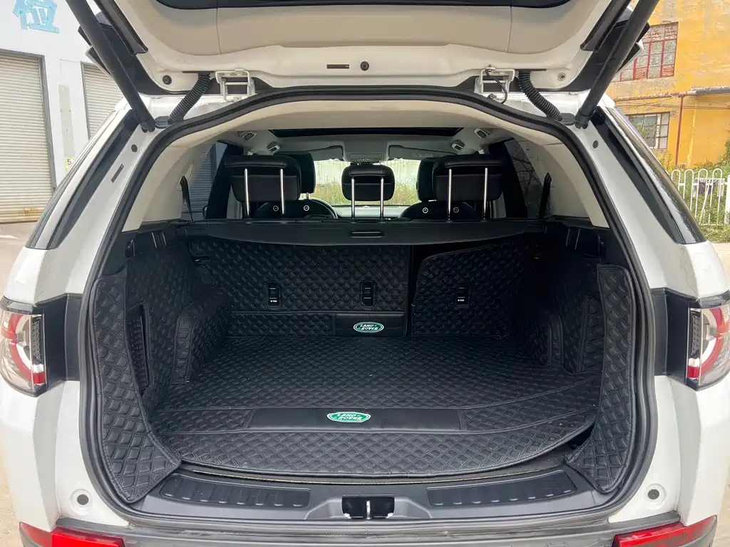 Land Rover Discovery Sport — миниатюра 14