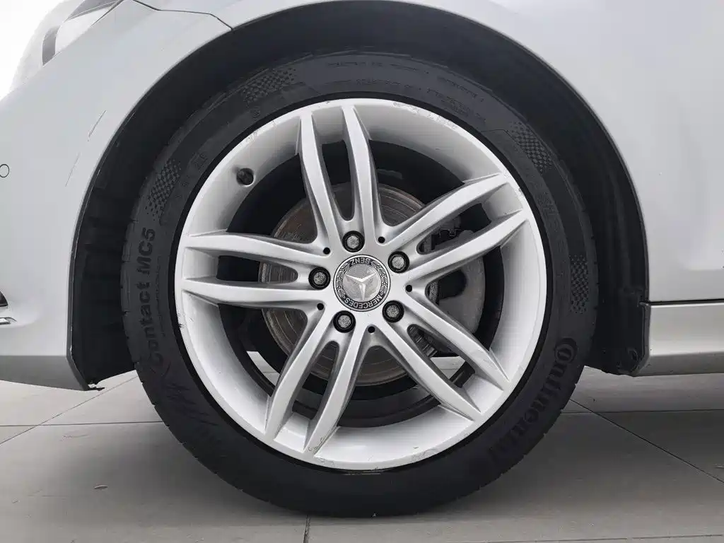 Mercedes-Benz C-Class — миниатюра 17