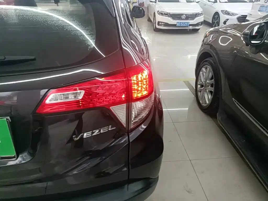 Honda Vezel — миниатюра 8