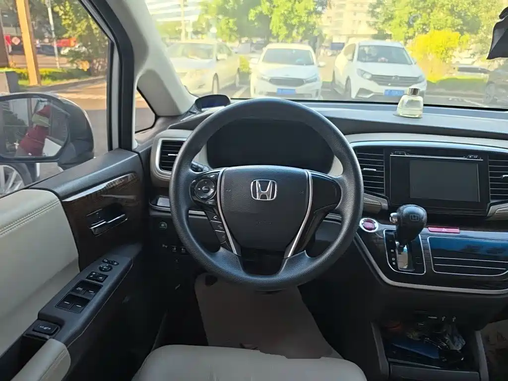 Honda Odyssey — миниатюра 11