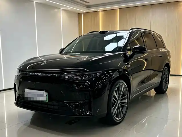 2025 Leapmotor C16