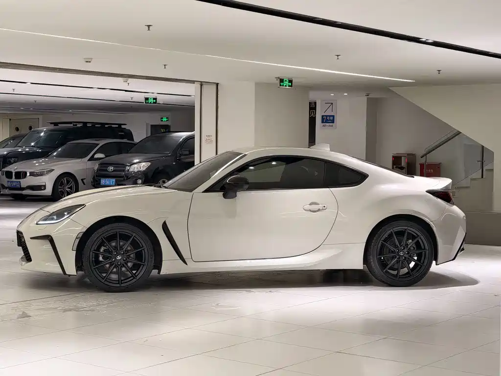 Toyota 86 2022 GR 86 2.4L MT