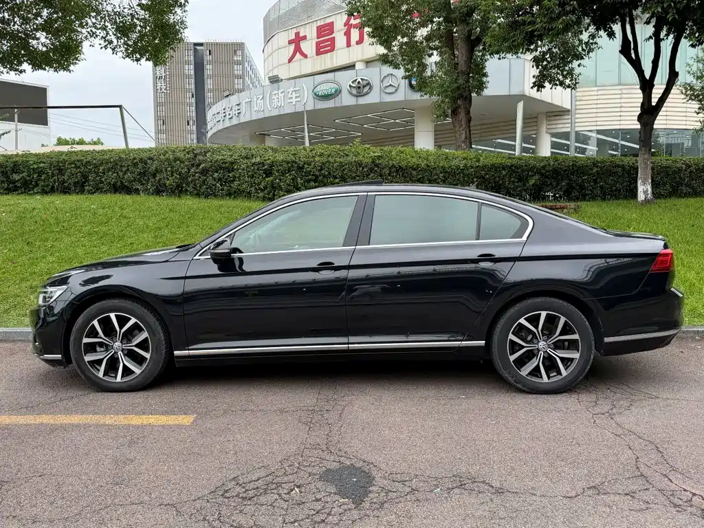 Volkswagen Magotan — миниатюра 3