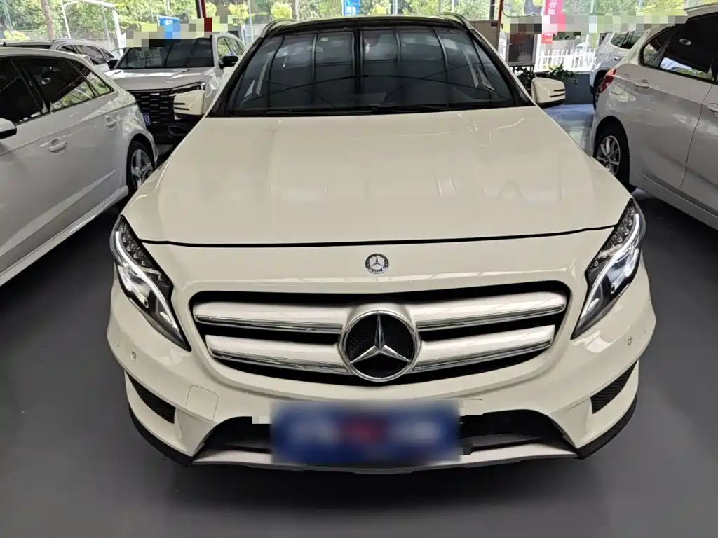 Mercedes-Benz GLA (Import) — миниатюра 3