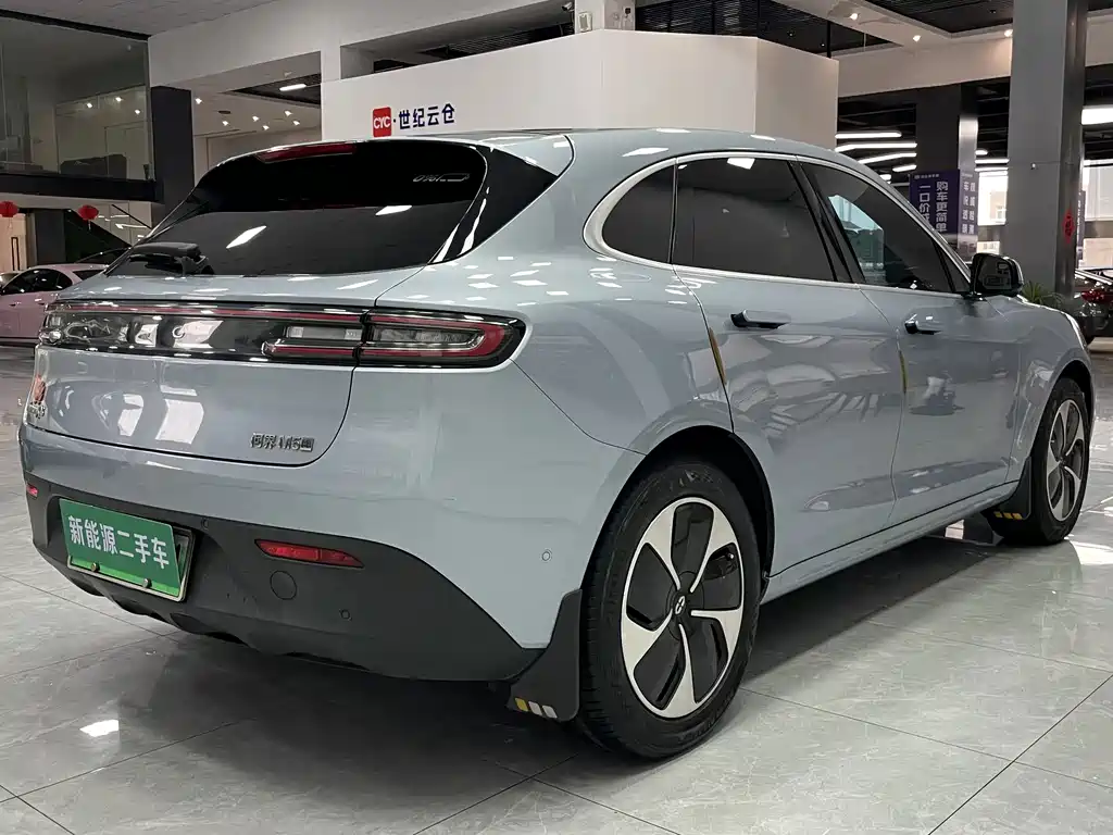 AITO AITO M5 — миниатюра 4