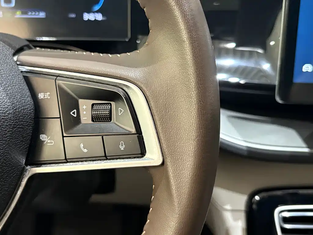 BYD Qin PLUS — миниатюра 10