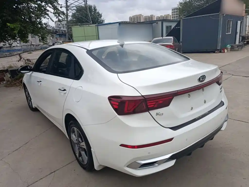 Kia K3 — миниатюра 5
