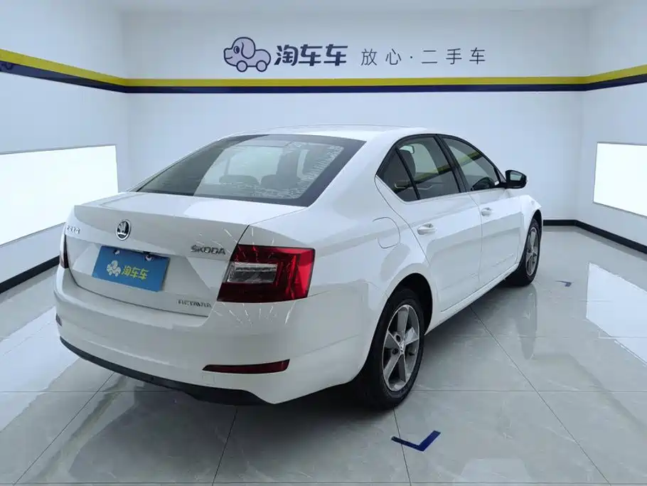 Skoda Octavia — миниатюра 3