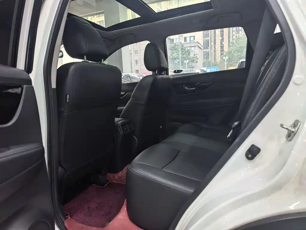 Nissan X-Trail — миниатюра 7