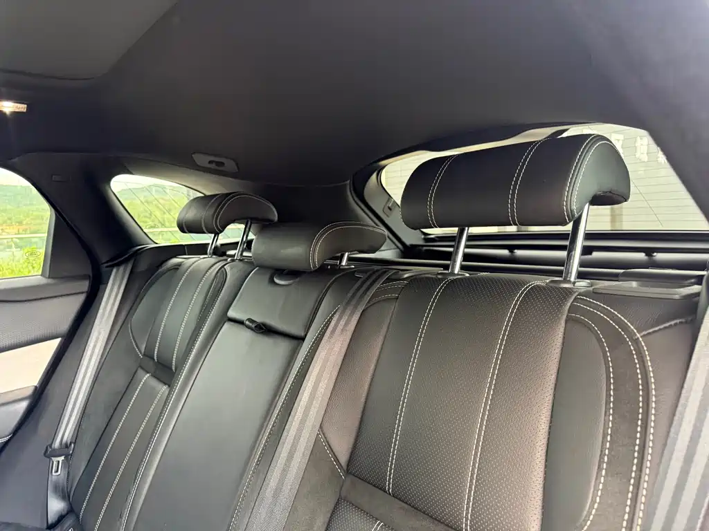 Land Rover Velar — миниатюра 37