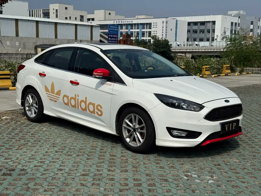 Ford Focus — миниатюра 3