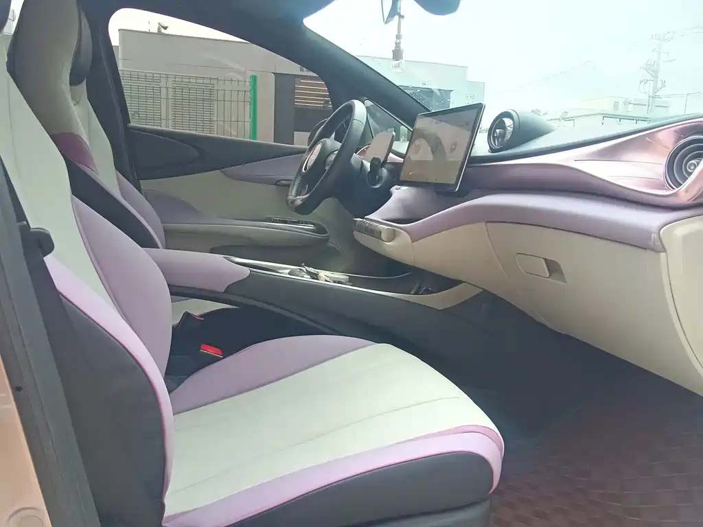 BYD Dolphin — миниатюра 5