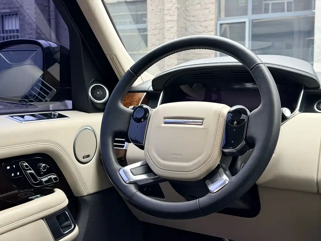 Land Rover Range Rover 2020 3.0 L6 Long Wheelbase
